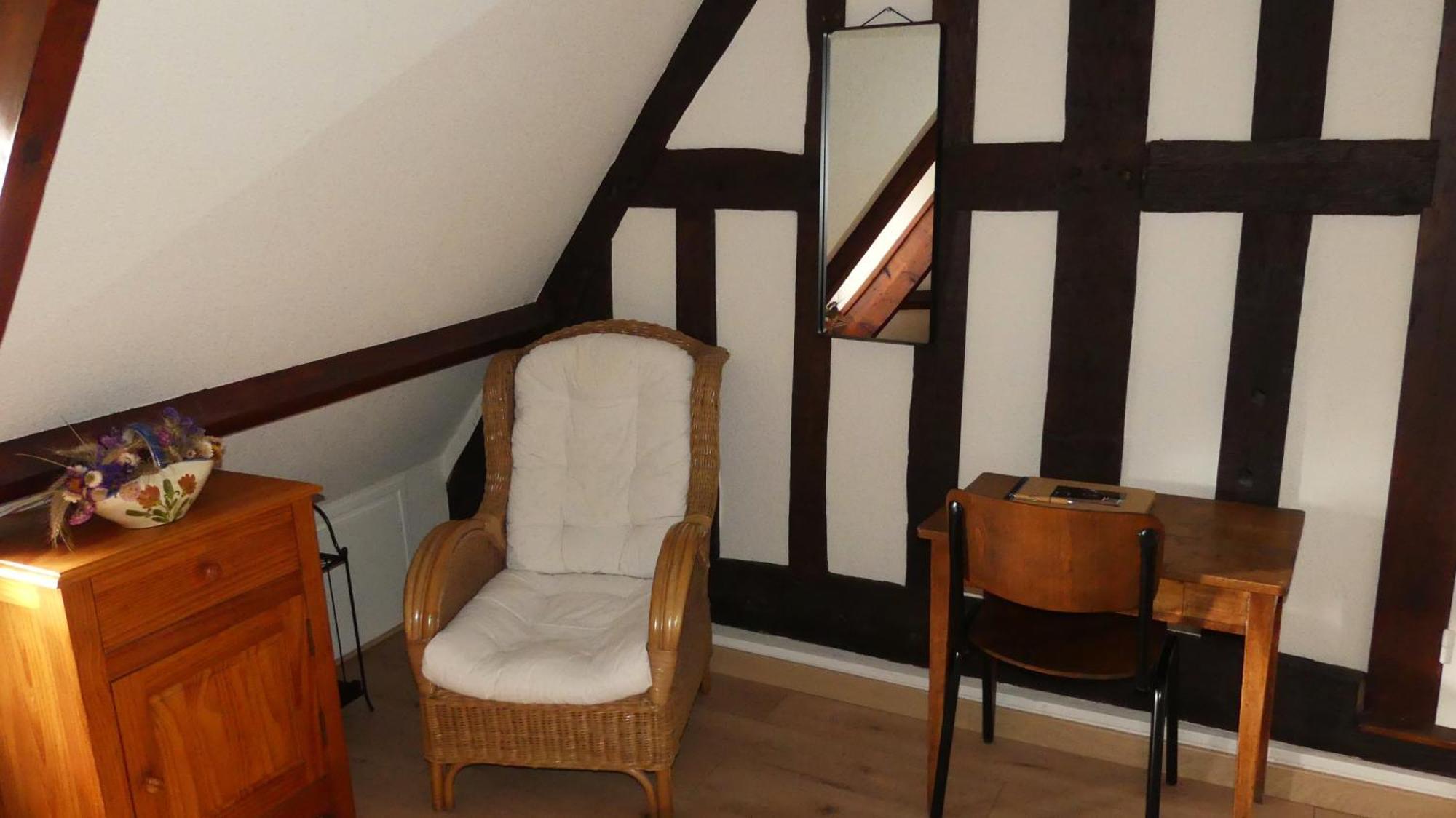 Le Pressoir Apartment Beaumesnil  Екстериор снимка